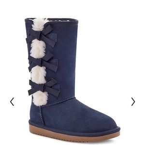 Kookaburra by Ugg girls boots